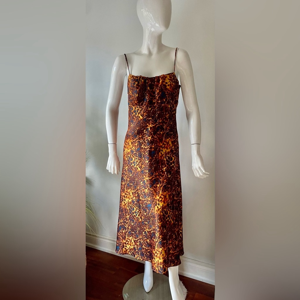 Wayf Vibrant Print Dress midi medium satin - Picture 5 of 7